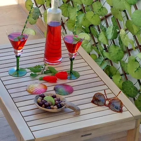 Sun&sea Апартаменты Картейра